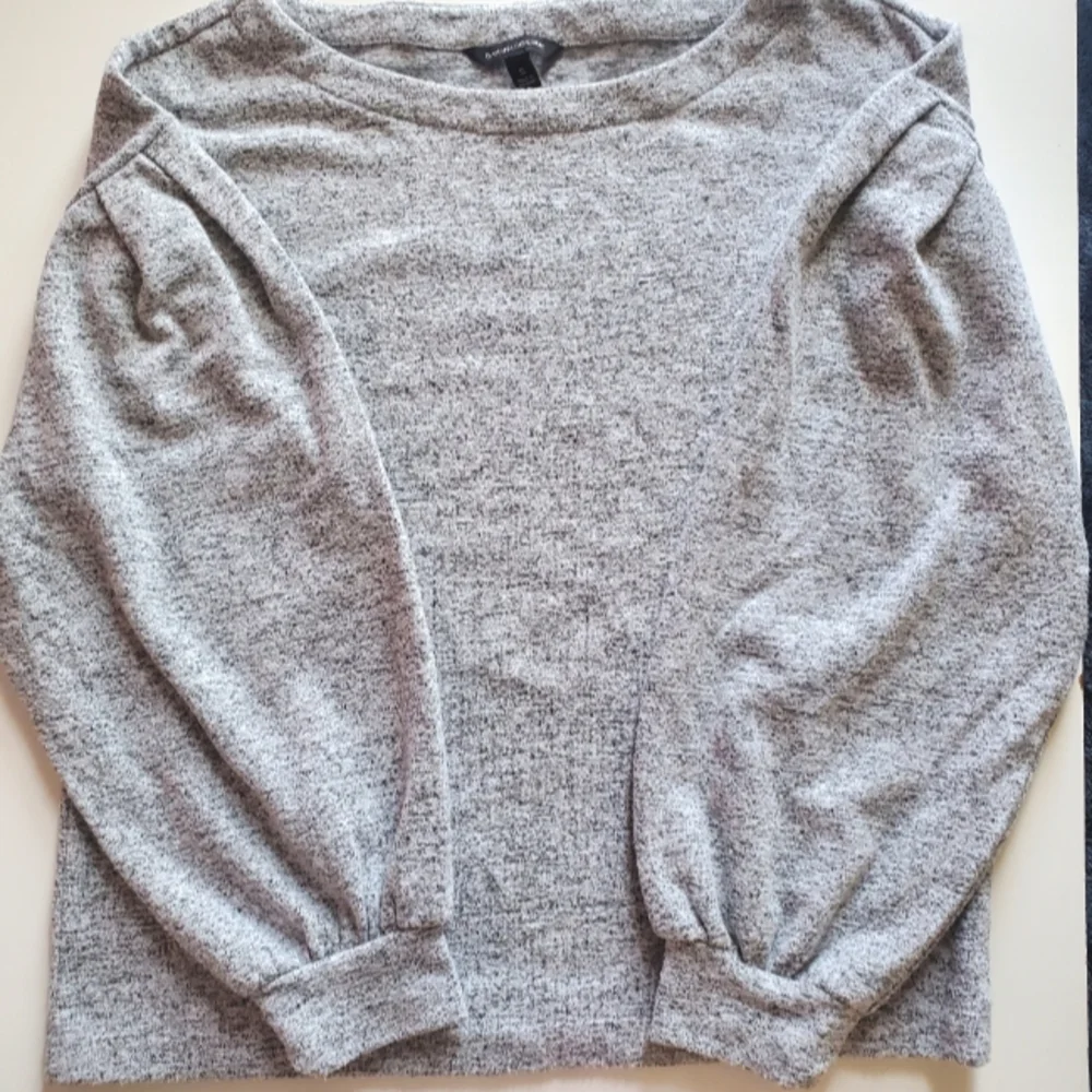 BANANA REPUBLIC SWEATER